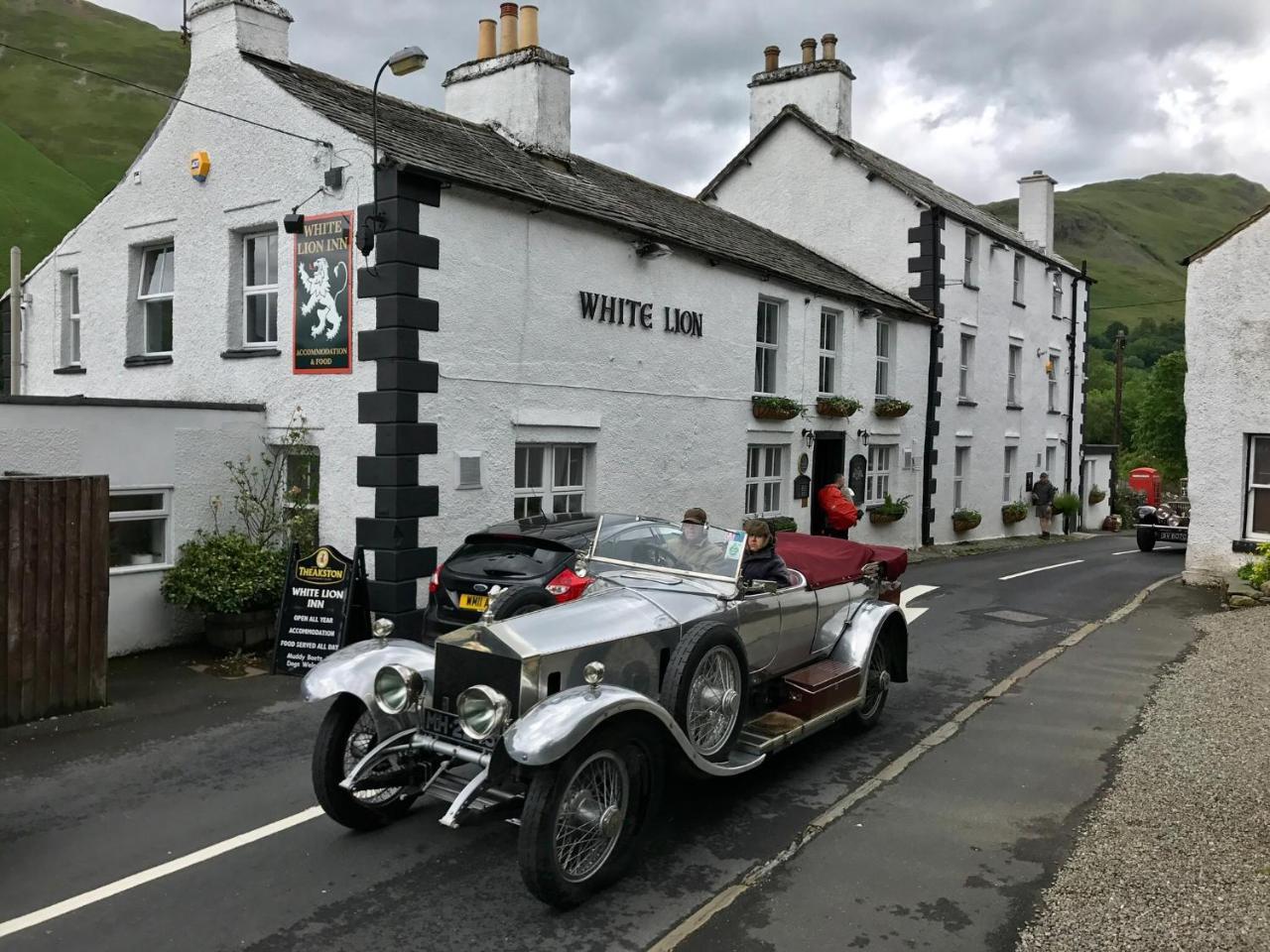 The White Lion Inn Penrith Eksteriør billede
